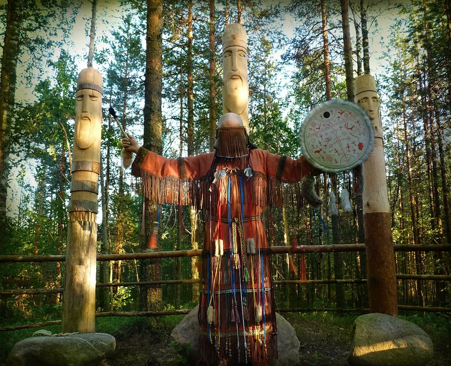 Капище Северных Ветров (шаманские мотивы) — художественная фотография Вячеслава Ларионова (серия «Капище и сакральное», 2016 г.)