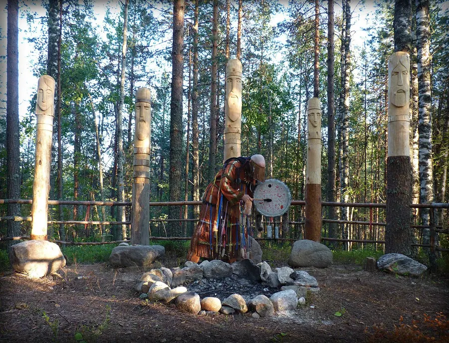 Капище Северных Ветров (шаманские мотивы) — художественная фотография Вячеслава Ларионова (серия «Капище и сакральное», 2016 г.)